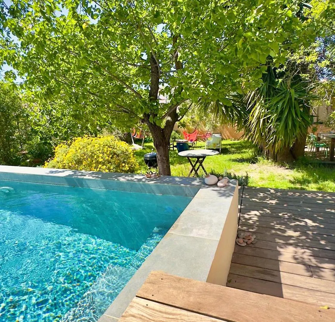 Piscine & Sauna Maison Classee Au Coeur De Marseilles